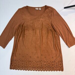 Chico's Boho Faux Suede 3/4 Sleeve Top with‎ Laser Cut Hem Western Hippie Brown